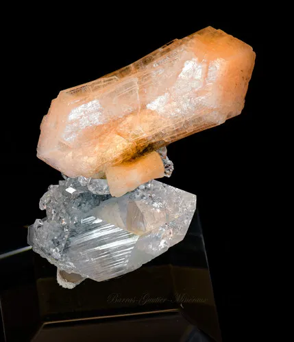 Stilbite on Apohyllite - image 4