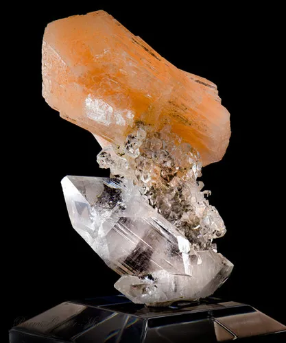 Stilbite on Apohyllite - image 2