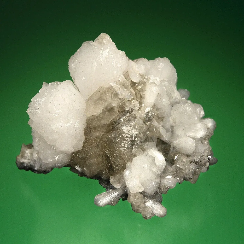 Stilbite on Calcite image