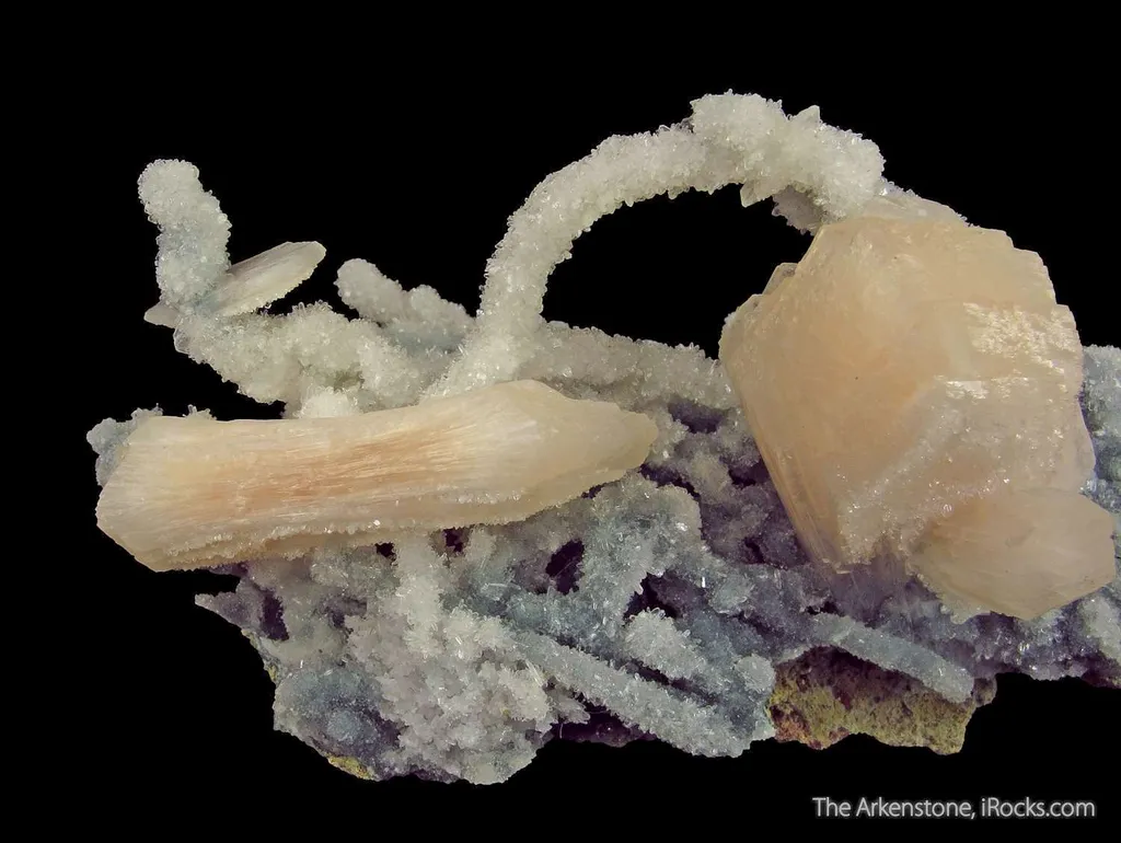 Stilbite on Quartz - image 5
