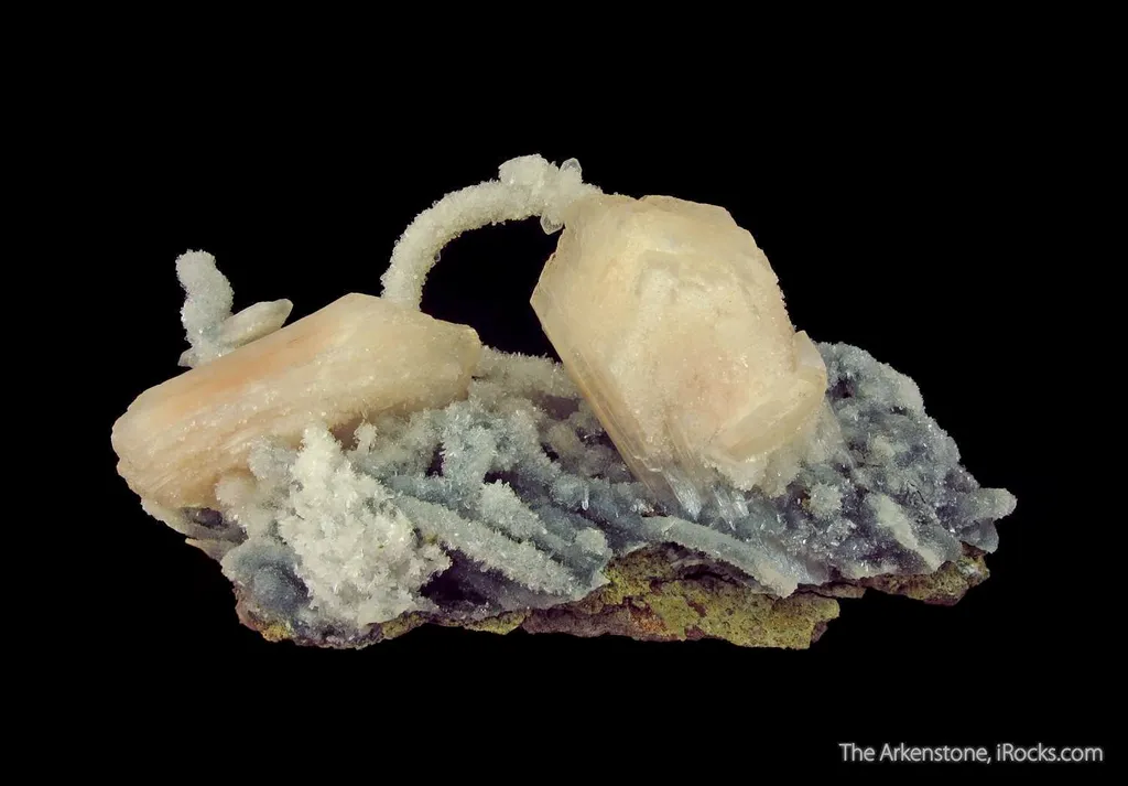 Stilbite on Quartz - image 2