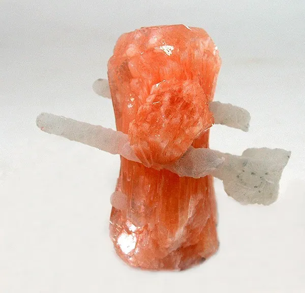Stilbite, Quartz (Var: Chalcedony) image