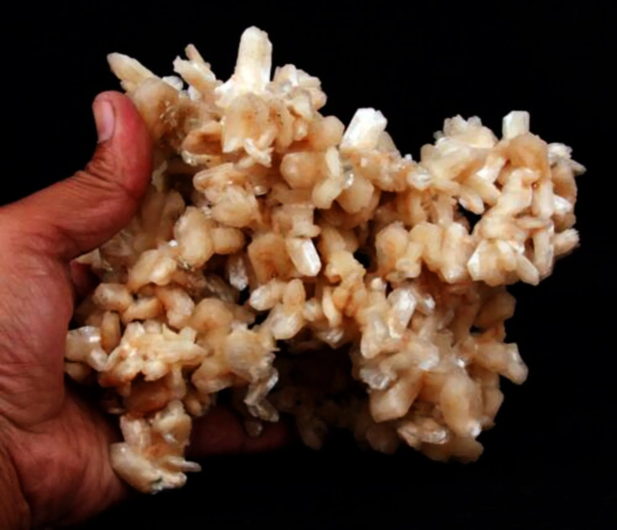 Stilbite UNUSUAL FORMATION - image 1