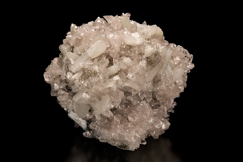 Stilbite with Apophyllite image