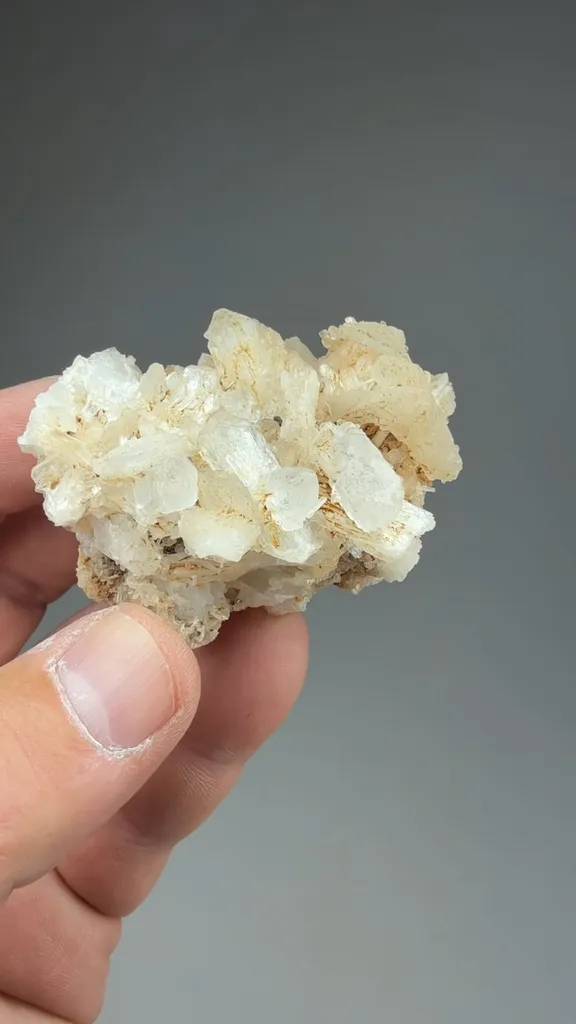 Stilbite with Calcite - image 2