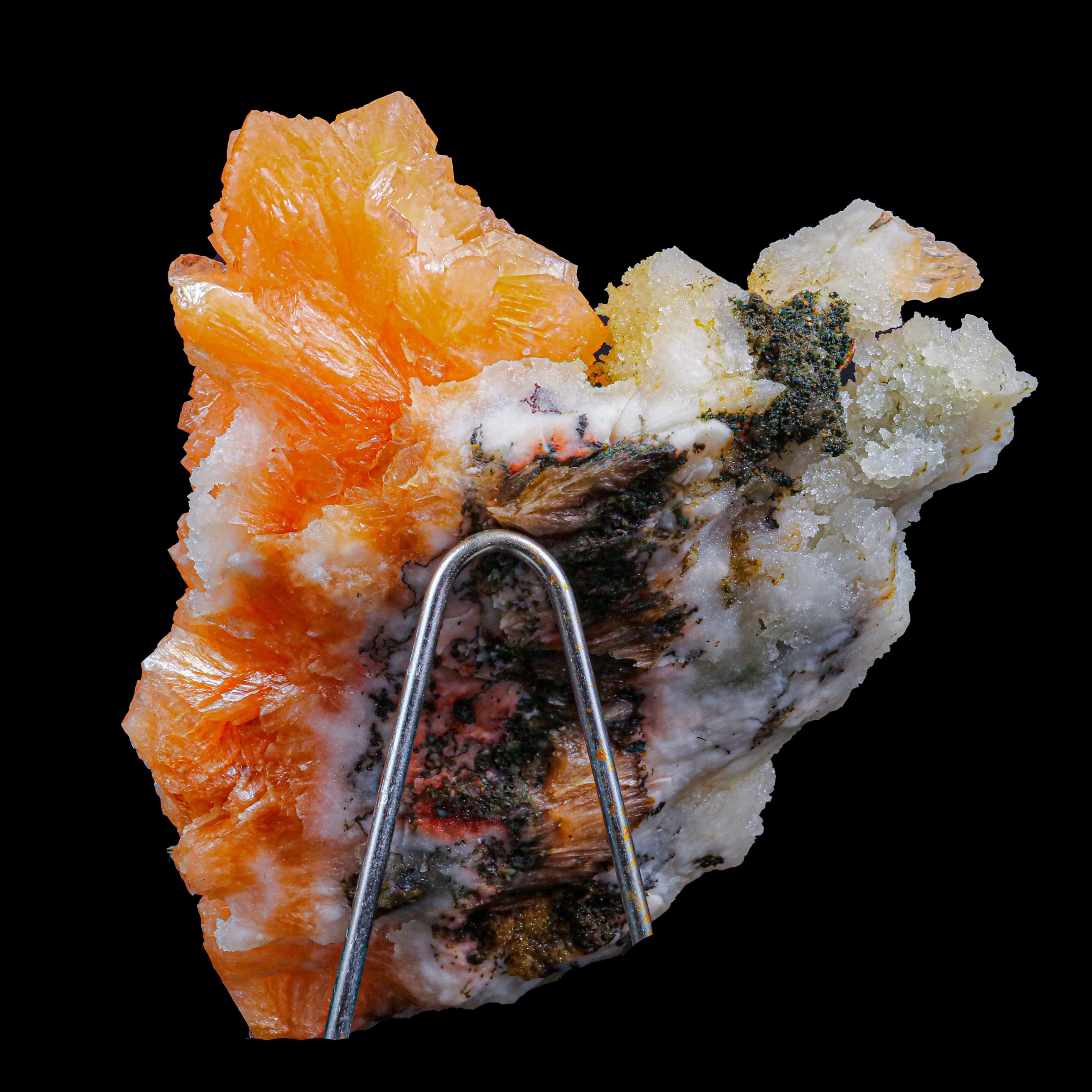 Stilbite With Chalcedony Natural Mineral Specimen - image 6