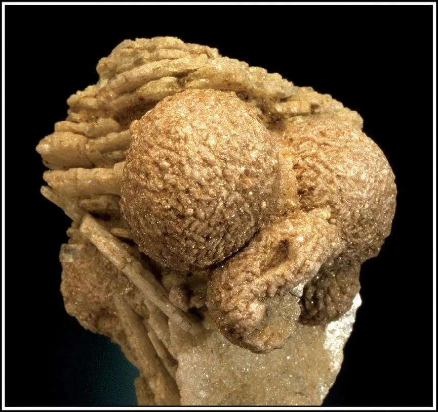 Stokesite and Albite image