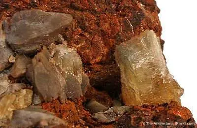 Stolzite - image 3