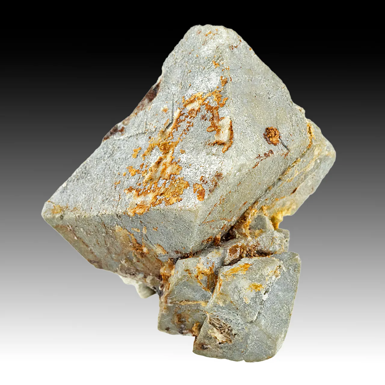 Stolzite replacing Scheelite - image 1