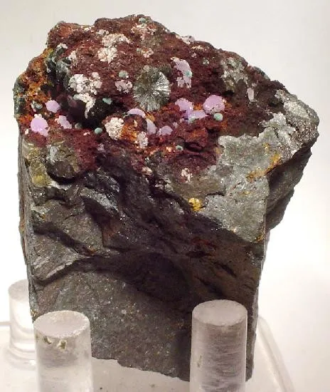 Strengite, Beraunite, Hematite image