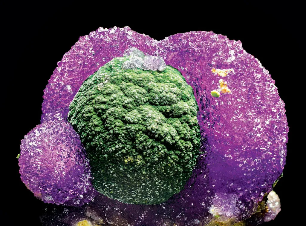 Strengite, Kidwellite image