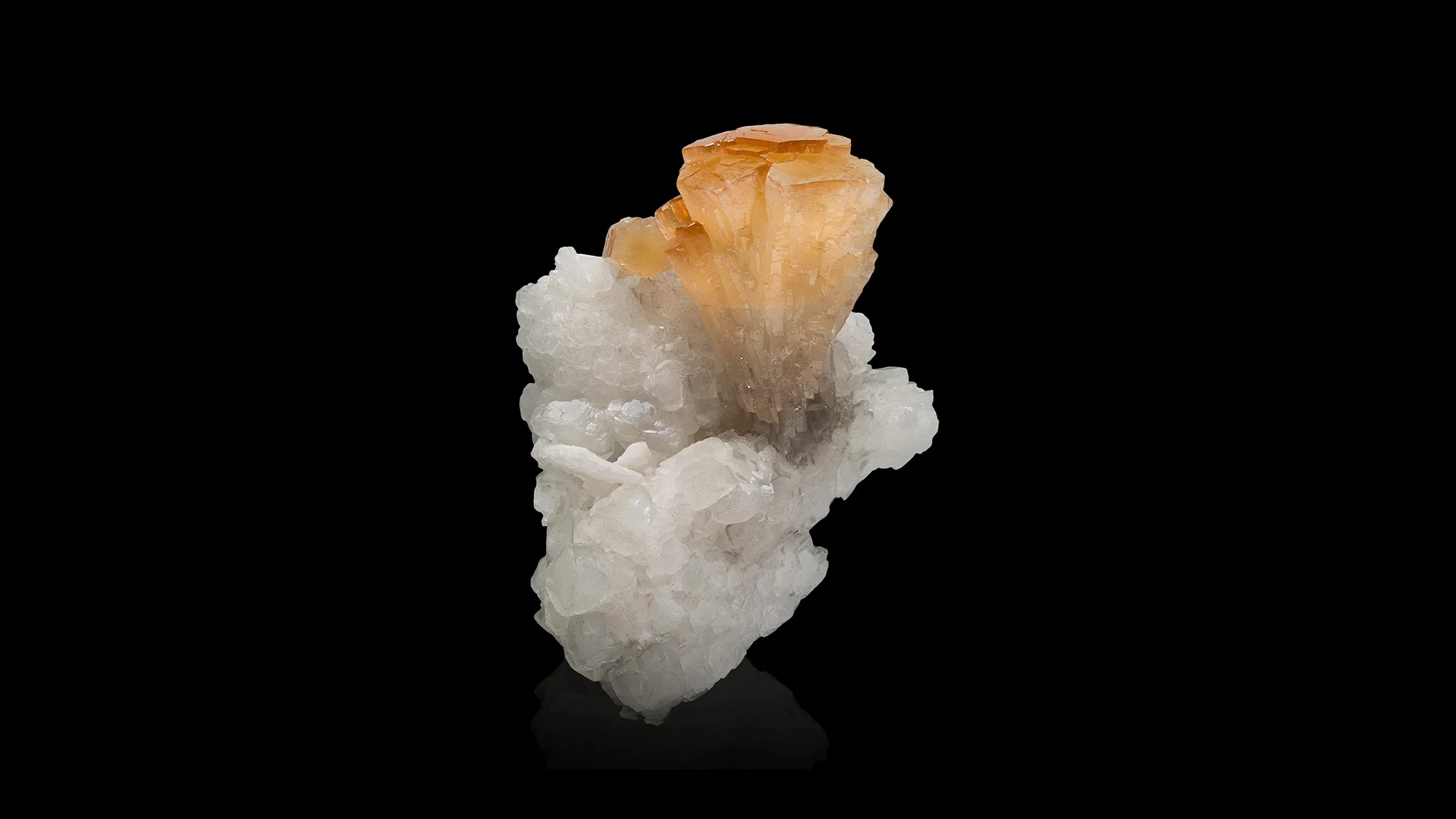 Strontianite - image 1