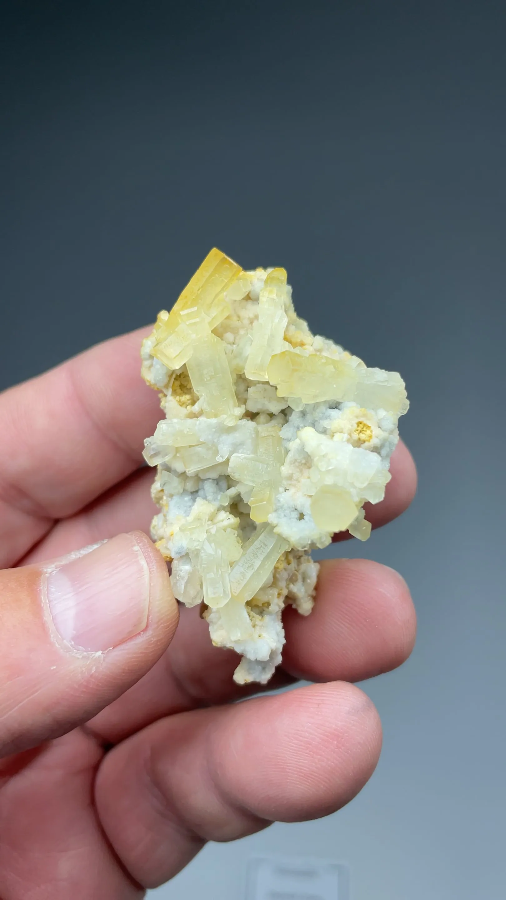 Strontianite - image 2