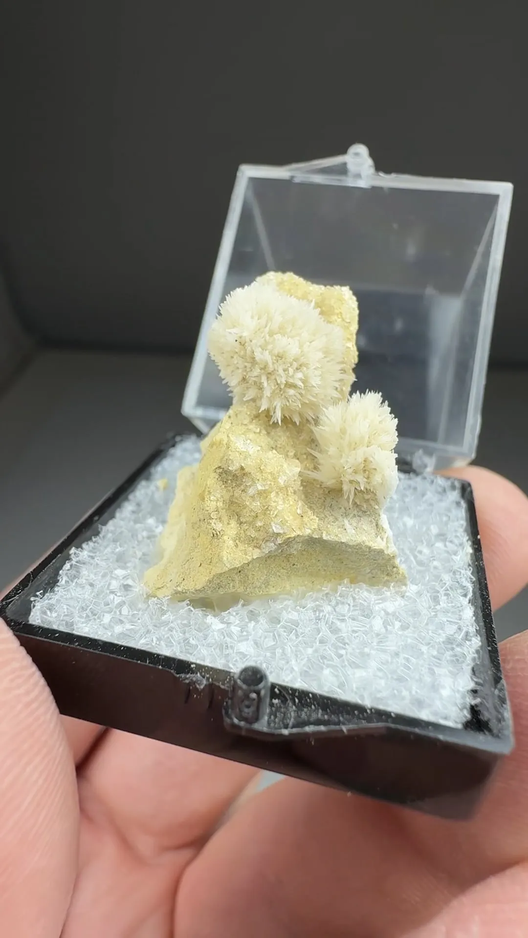 Strontianite - image 2