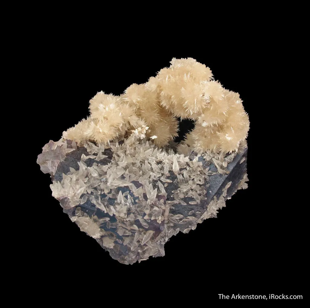 Strontianite and Calcite on Fluorite image
