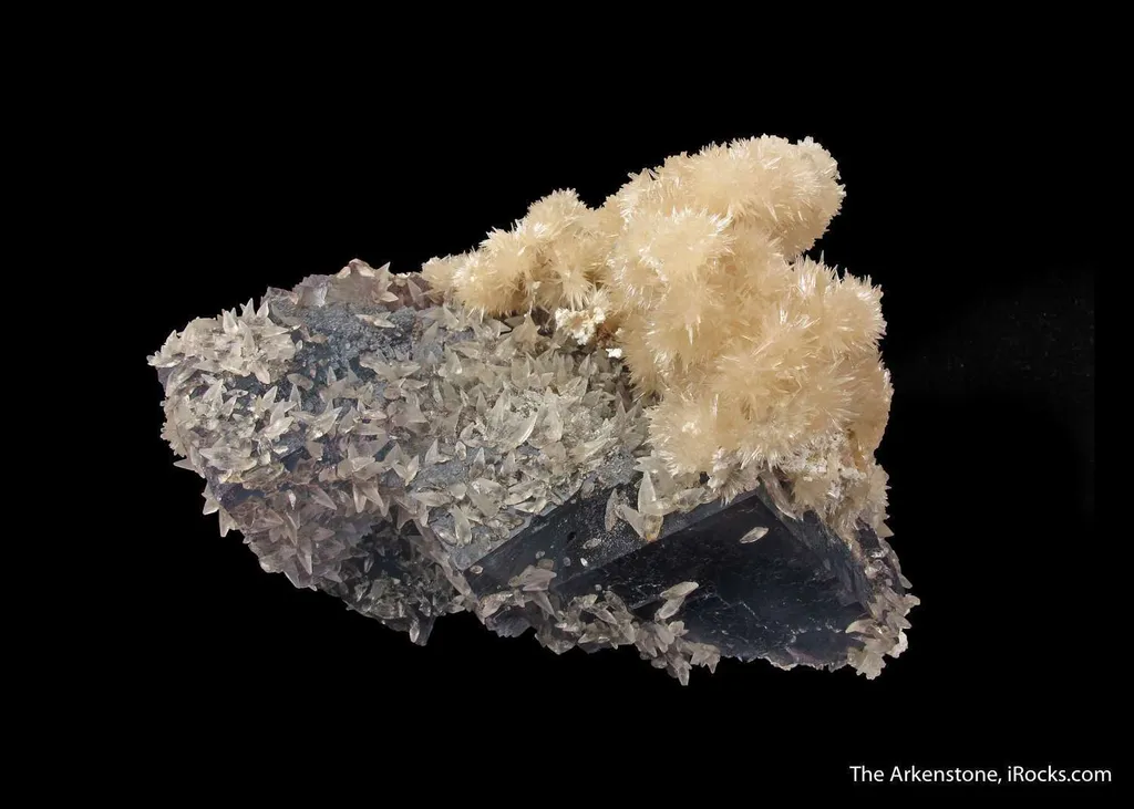 Strontianite and Calcite on Fluorite - image 6