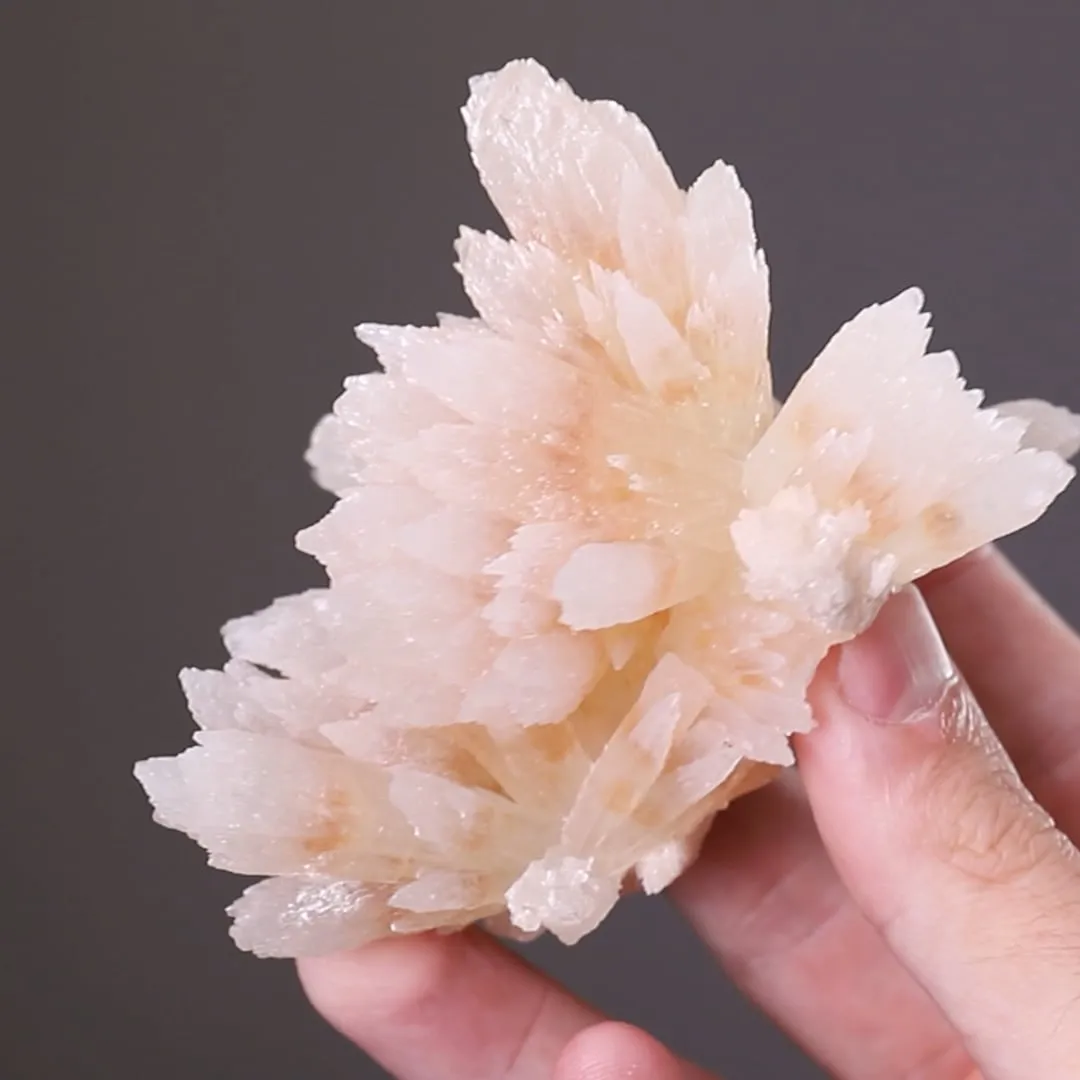 Strontianite - image 2