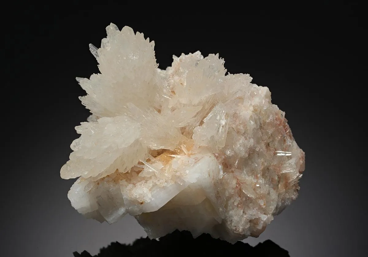 Strontianite - image 1