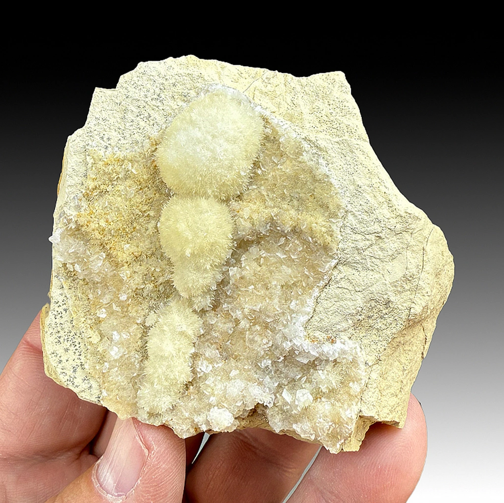 Strontianite