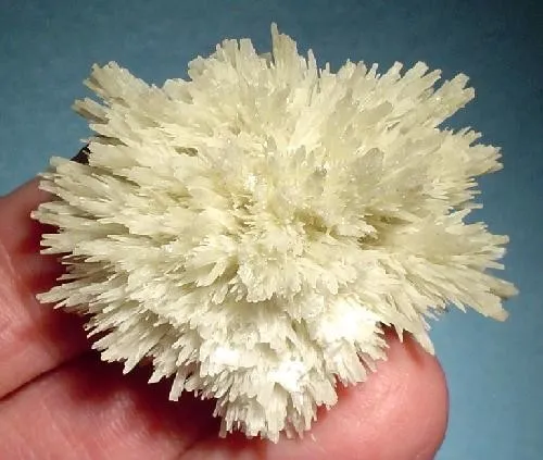 Strontianite, Quartz image