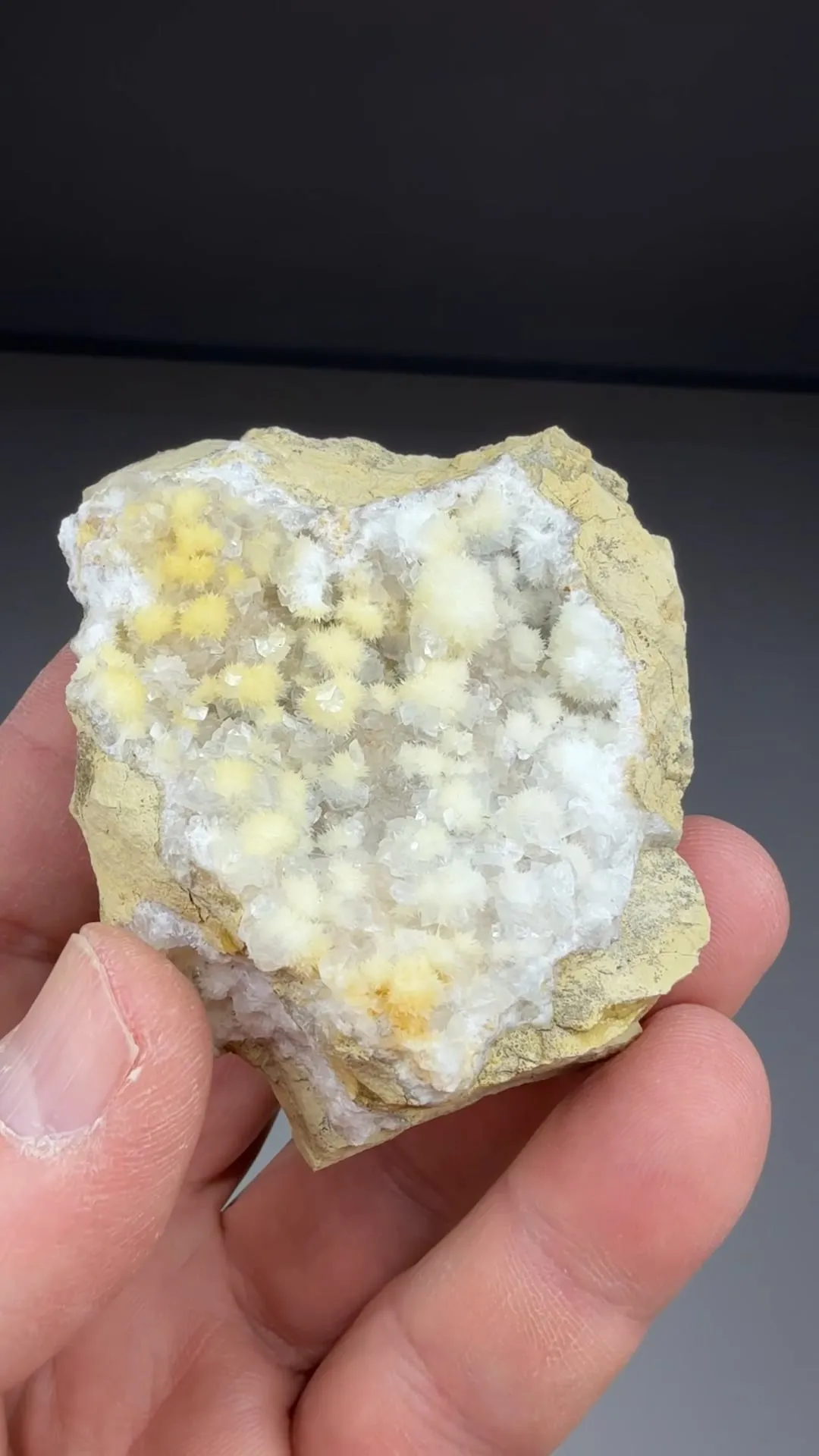 Strontianite with Calcite - image 2