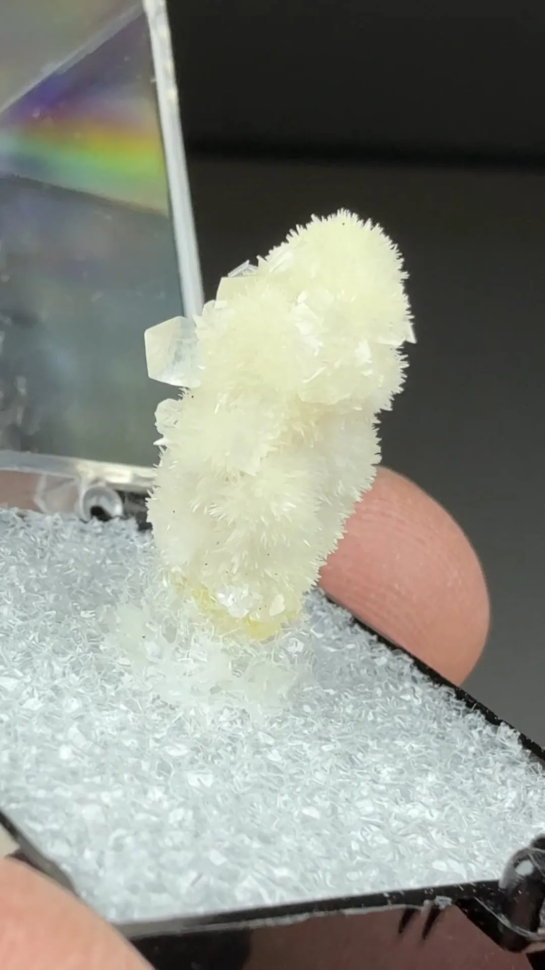 Strontianite with Calcite - image 2