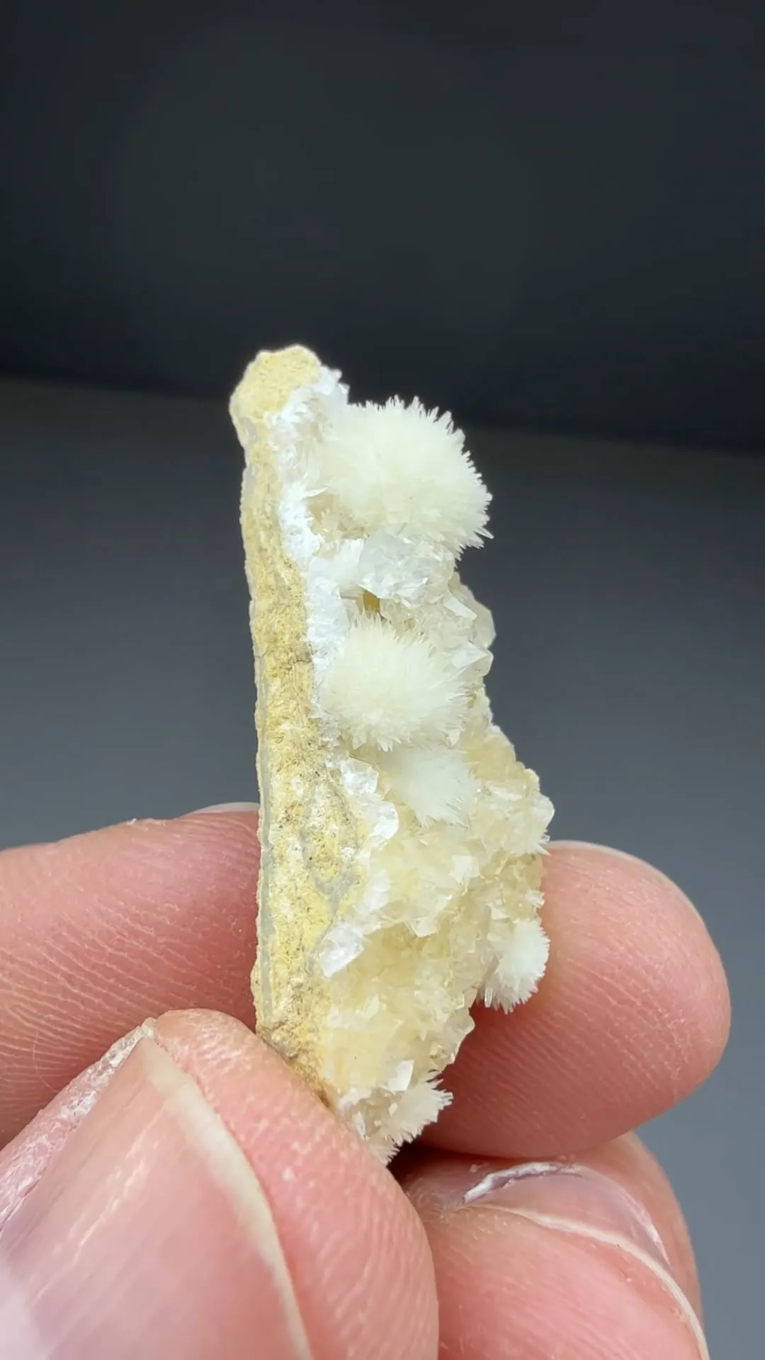 Strontianite with Calcite - image 2