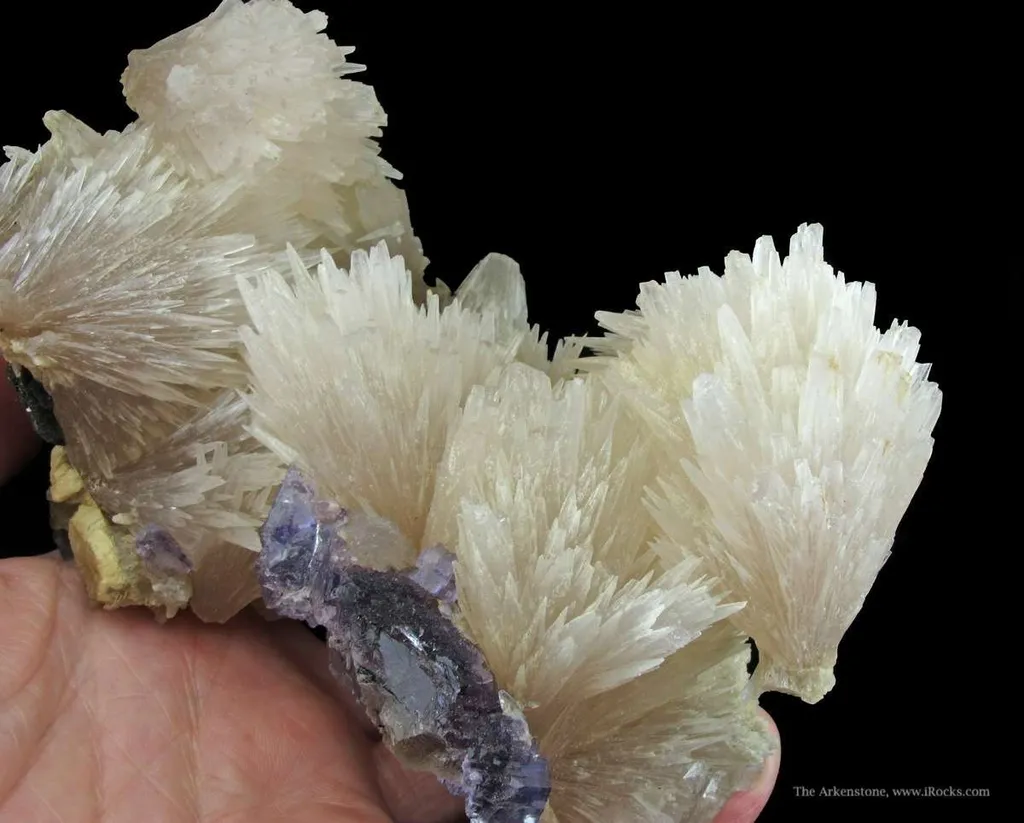 Strontianite With Fluorite and Calcite - image 6