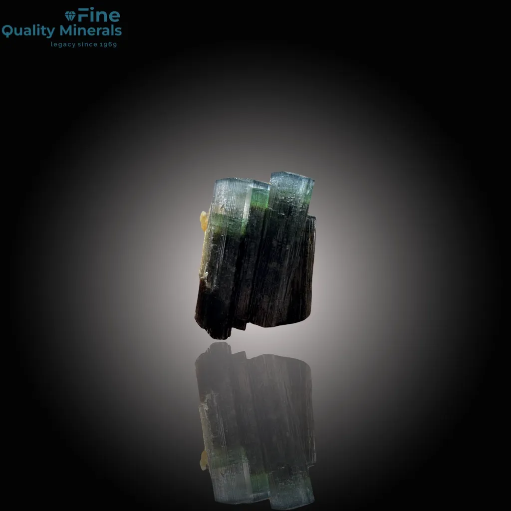 Stunning Blue Cap and Green Tourmaline - image 2