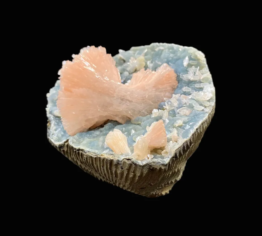 Stunning Pink Heulandite on Chalcedony Matrix – Rare Indian Zeolite Crystal Specimen from Jalgaon DK11 - image 4
