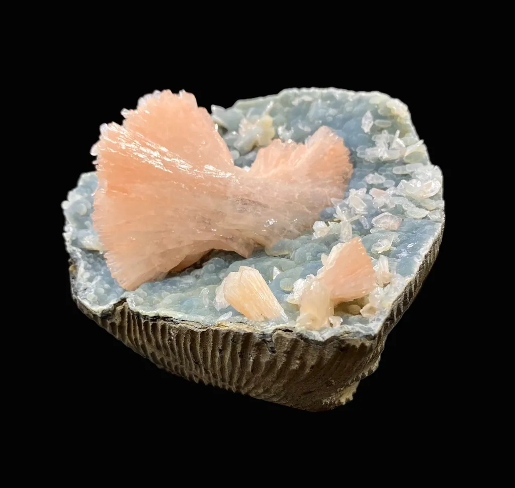 Stunning Pink Heulandite on Chalcedony Matrix – Rare Indian Zeolite Crystal Specimen from Jalgaon DK11 - image 5
