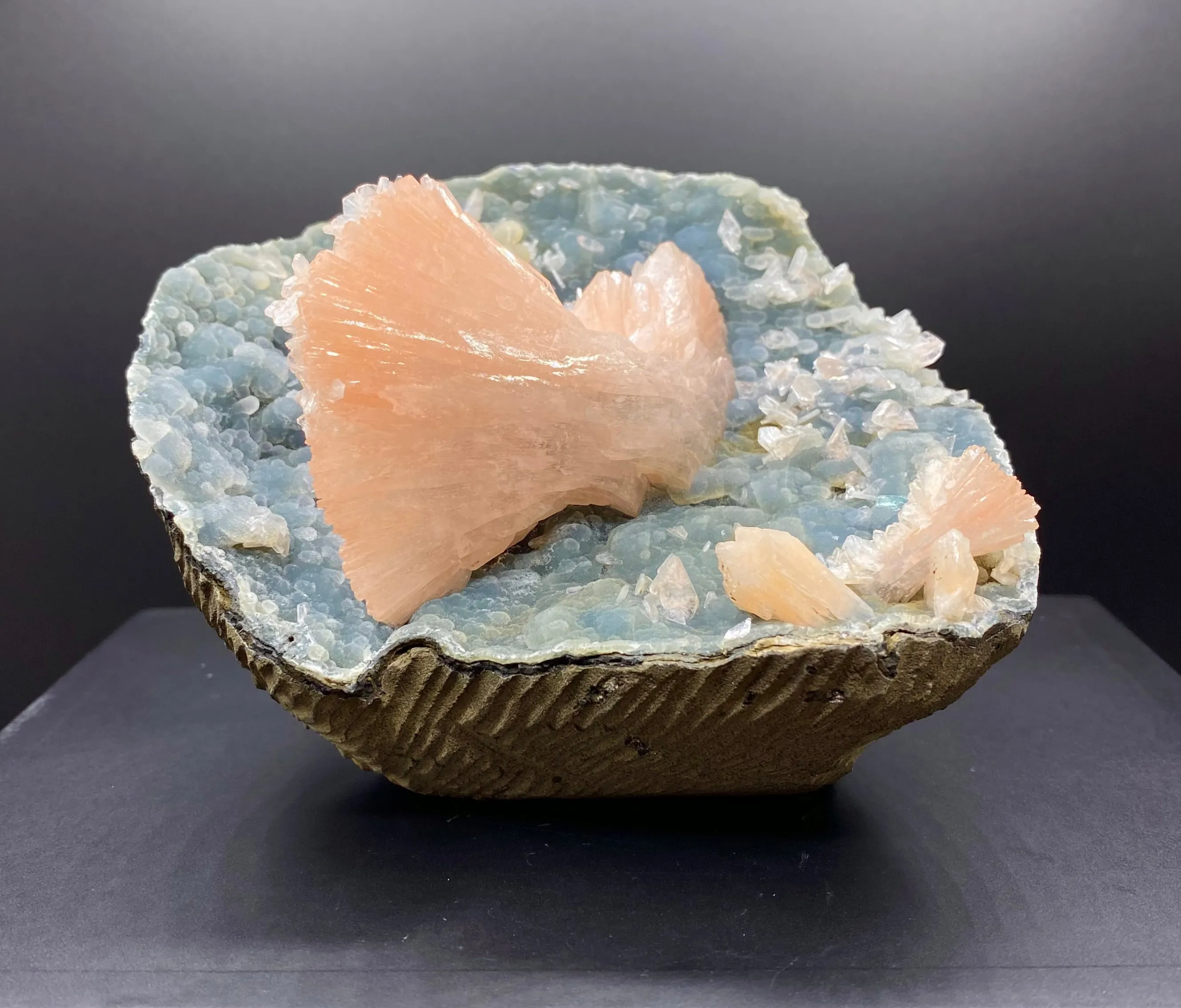 Stunning Pink Heulandite on Chalcedony Matrix – Rare Indian Zeolite Crystal Specimen from Jalgaon DK11 - image 2