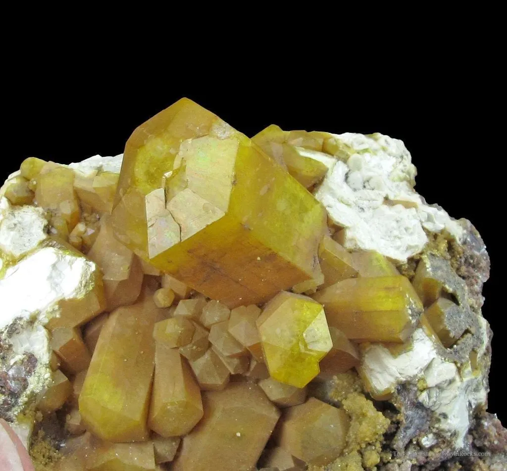Sturmanite - image 3