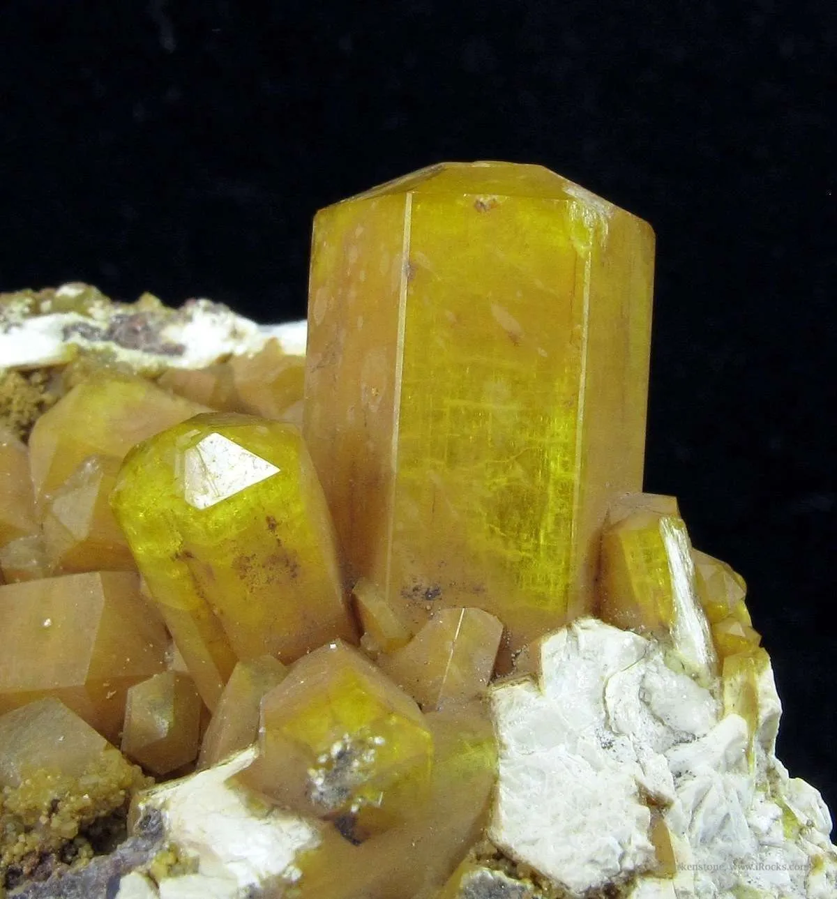 Sturmanite - image 4