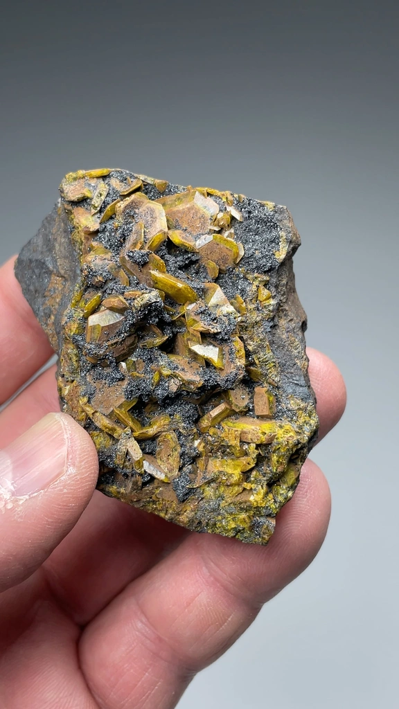 Sturmanite from N'Chwaning Mines, Northern Cape, South Africa - image 2