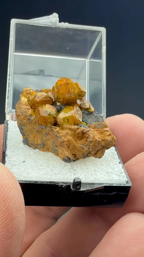 Sturmanite from N'Chwaning Mines, Northern Cape, South Africa - image 2