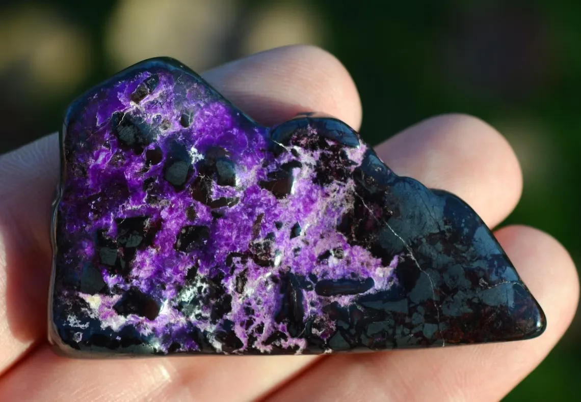 Sugilite & Hematite 48 grams - Wessels Mine, North Cape Province, South Africa - image 2