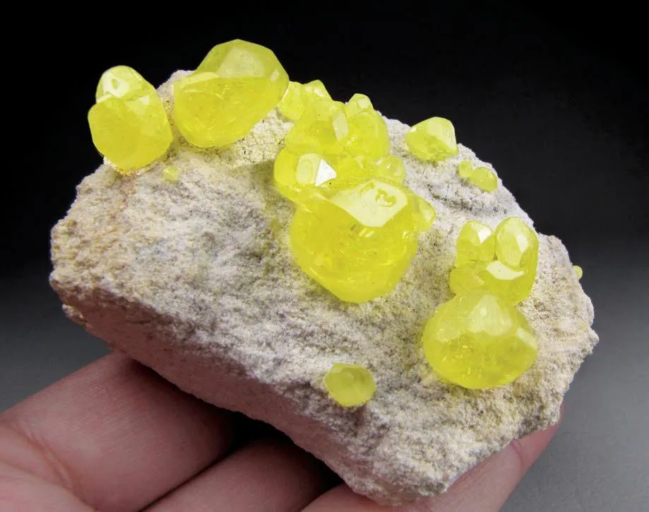 Sulfur image
