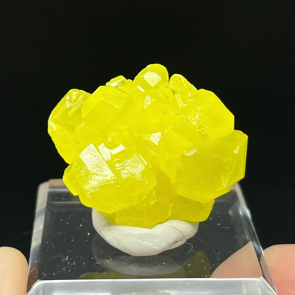 Sulfur image