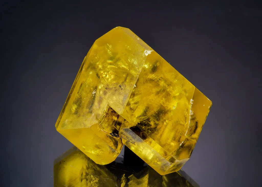 Sulfur image