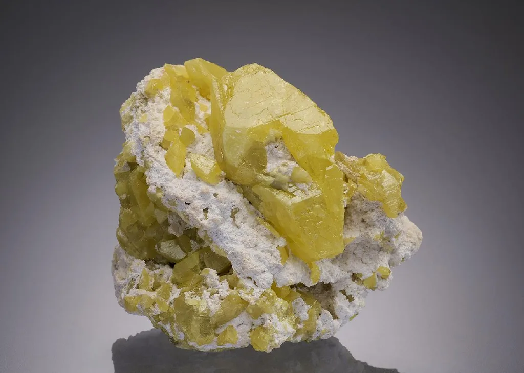Sulfur image