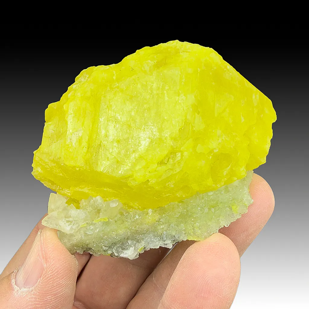 Sulfur image