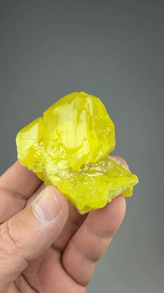 Sulfur image