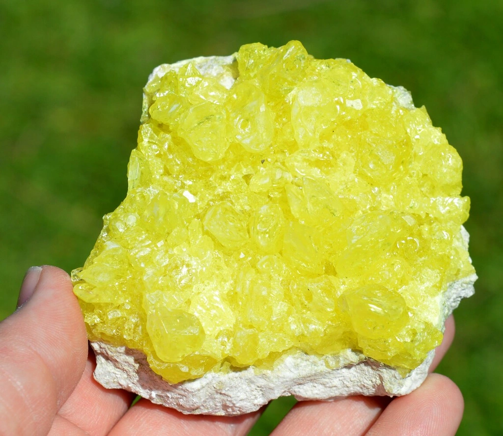 Sulfur from El Desierto mine, Potosí, Bolivia - image 1