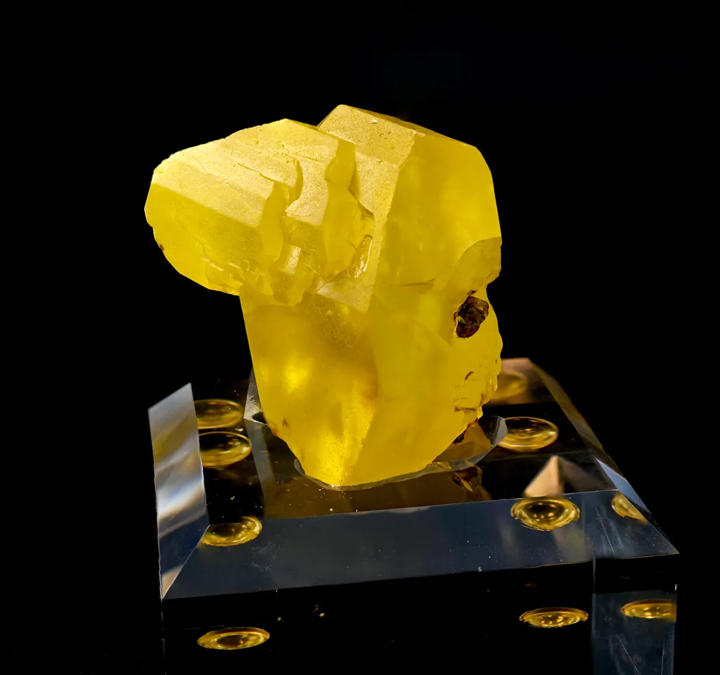 Sulfur from Italy, Sicily, Agrigento Province, Cozzo Disi Mine image