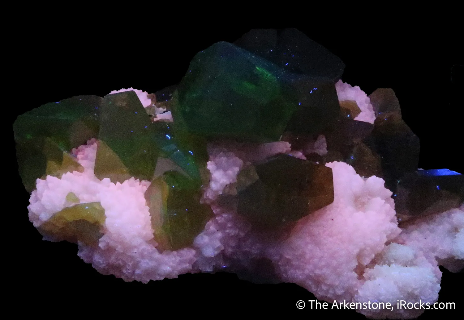 Sulfur on Aragonite - image 5