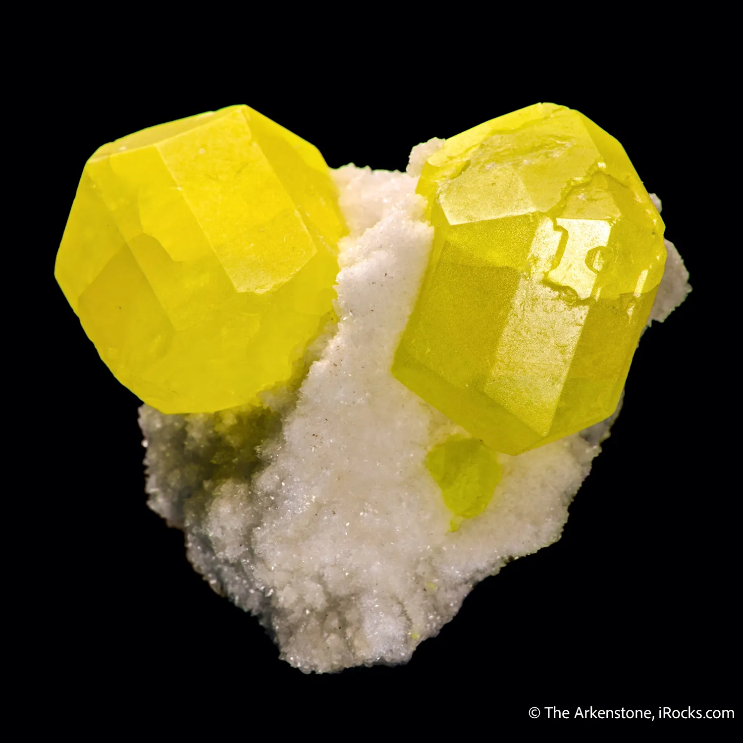 Sulfur on Aragonite - image 5