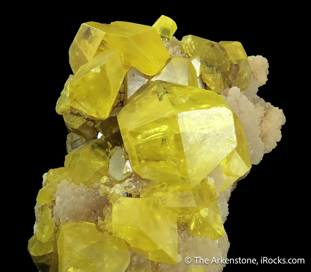 Sulfur on Aragonite - image 4