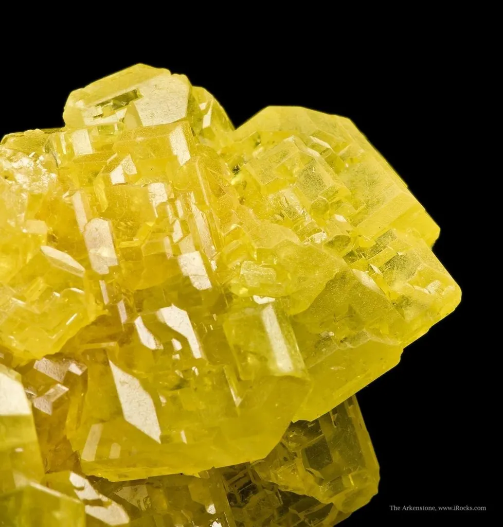 Sulfur on Sulfur With Aragonite - image 3
