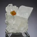 Svanbergite on Magnesite - image 1